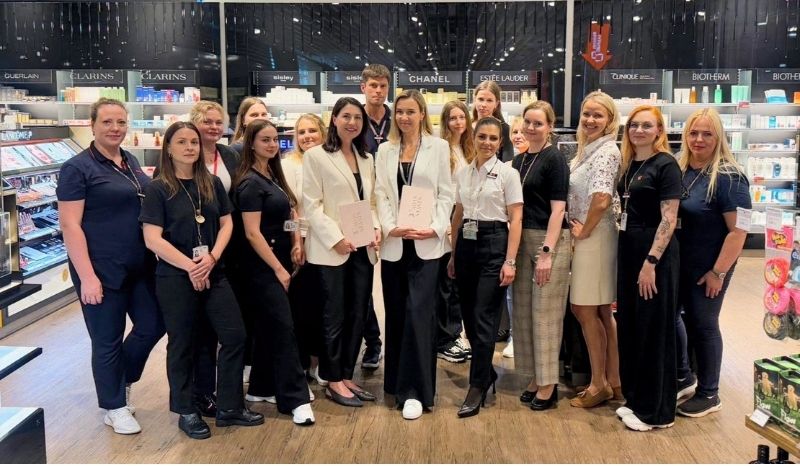 We had an inspiring day at our Riga store with the book “Your Skin Story” and a training session